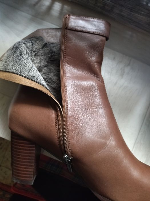 Продам осене весене полусапожки.