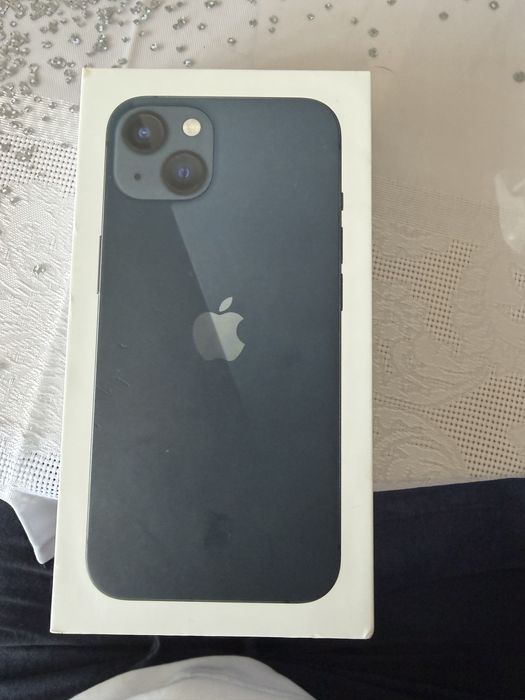 Iphone 13  cu garantie