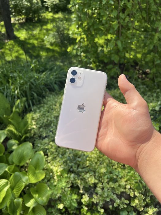 iPhone 11 64 gb.