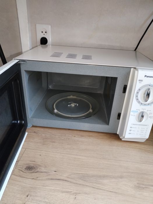 Микроволновая печь