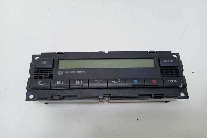 Panou climatronic Volkswagen VW Golf a 4-a generatie