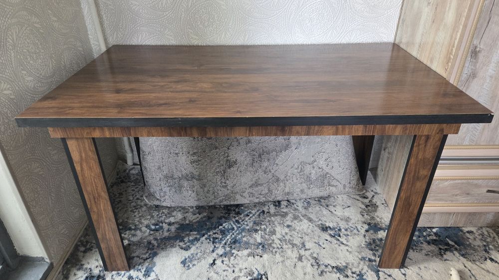 Стол в стиле лофт