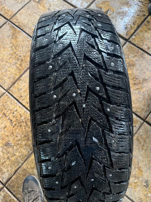 Продам зимние шины