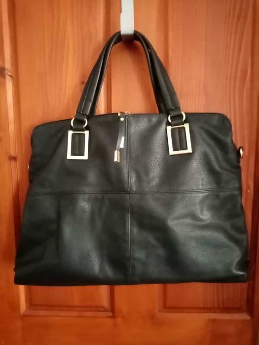 Geanta  perfectă pentru birou