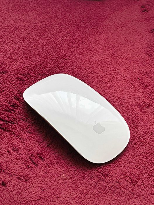 MacBook Air M1 2020 + Magic mouse gen. 2