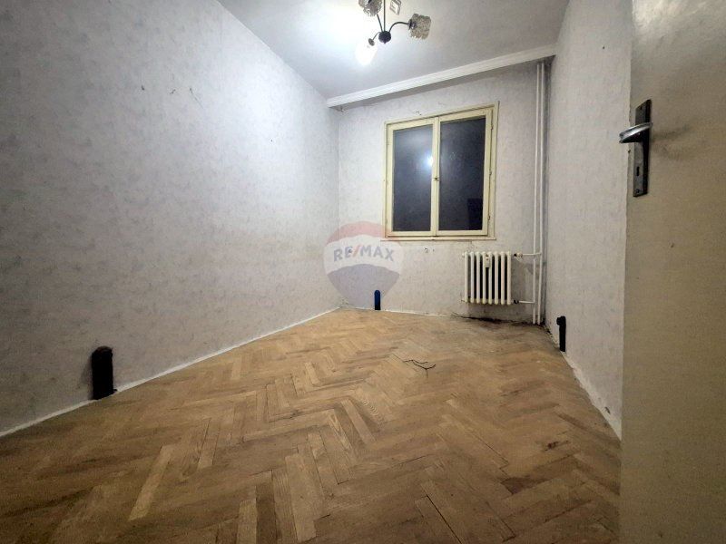 Продава се Тристаен апартамент в Варна, Младост 1 - 66 кв.м за 889 €/кв.м - Снимка #6