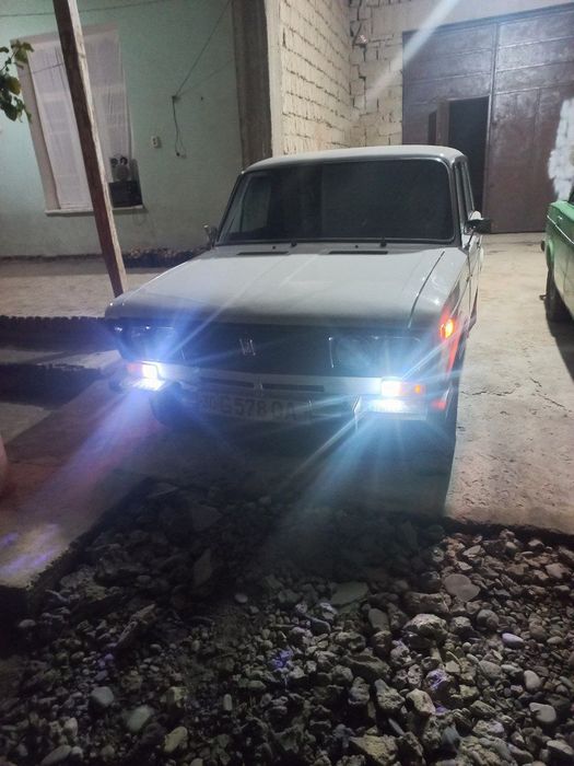 Срочно сотилади  Ваз