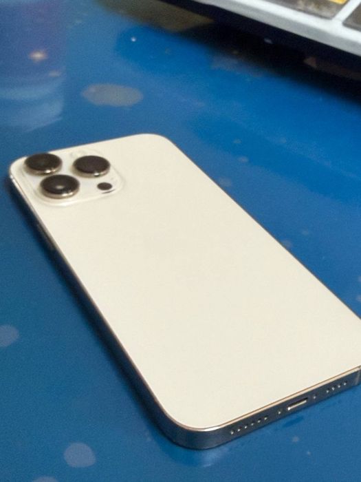 Iphone 14про мах