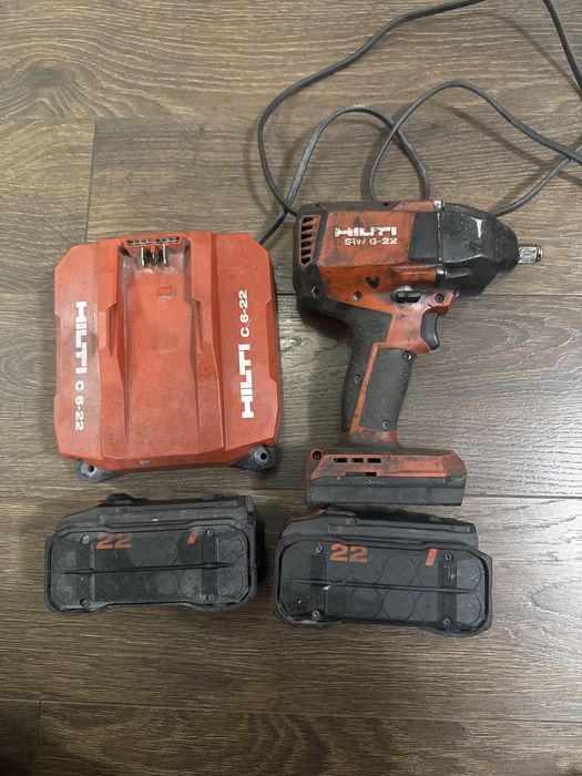 Pistol impact hilti