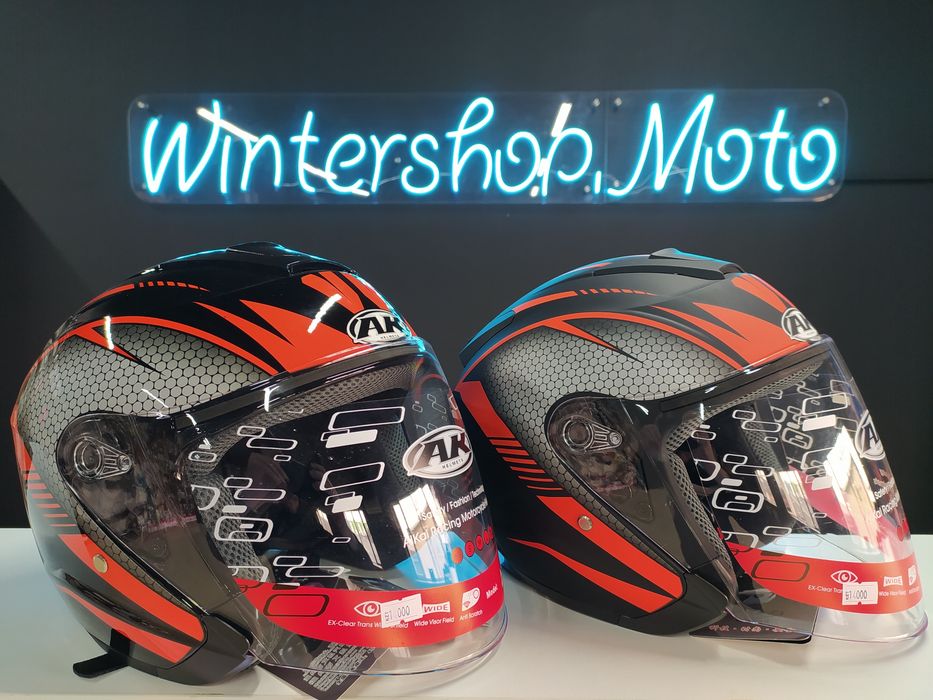 Мотошлемы и Каски! Разных размеров и расцветок! Модель - Три Четверти!