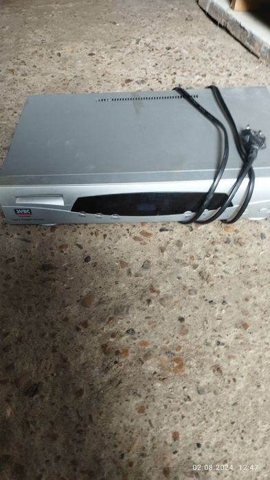 Спутниковый приёмник Svec.