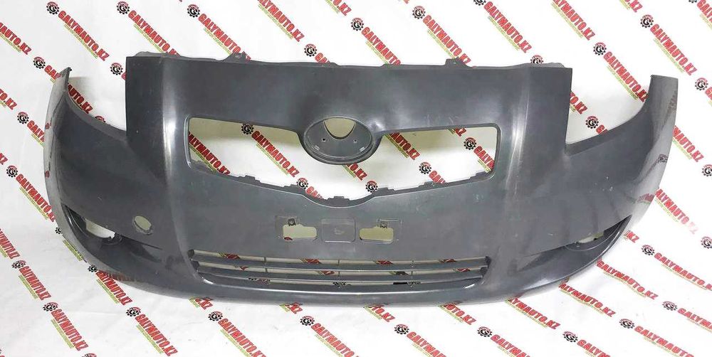 Передний Бампер Toyota Vitz Yaris 05-08 TY04268BA