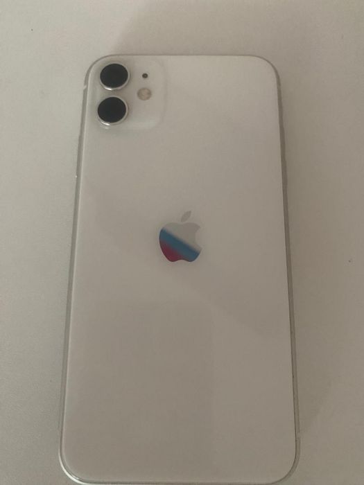 Продам айфон 11 на 128г