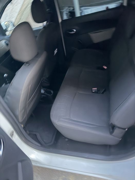 Lodgy 1.5 DCI 110 CP 7Locuri