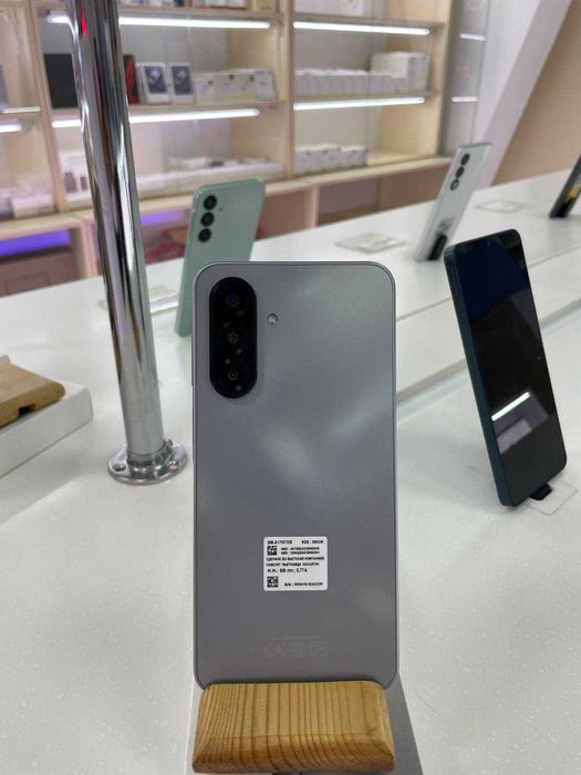 Samsung A17 256 Gray Blue Black