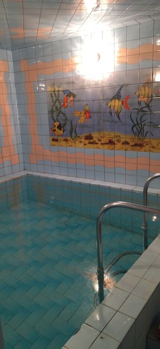 Манреса 5,7-соток срочно продаётся дом.