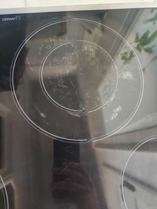 Plita vitroceramica Miele