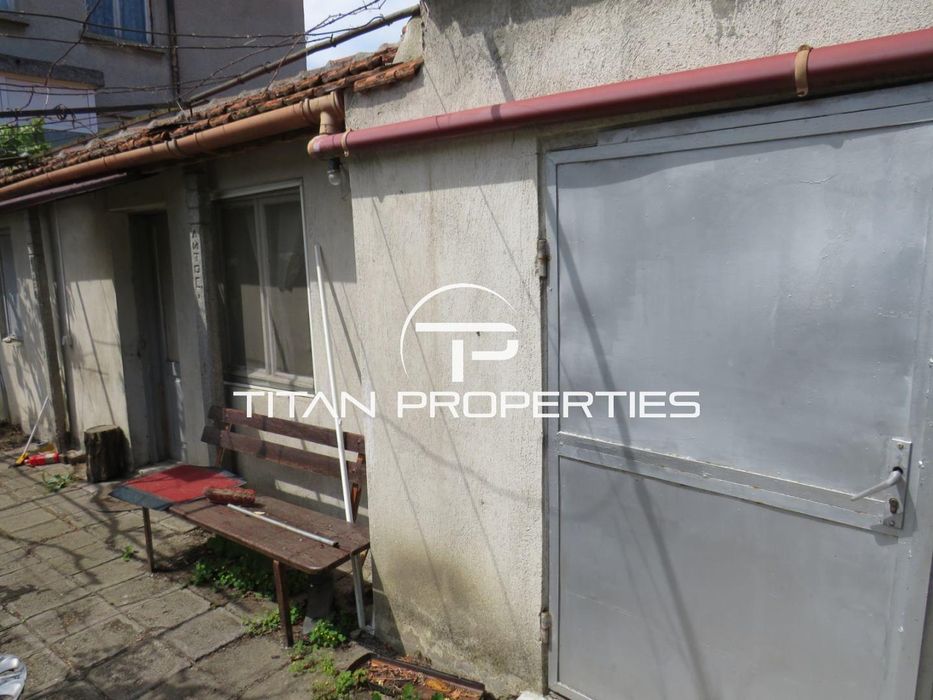Къща за продажба в гр. Айтос