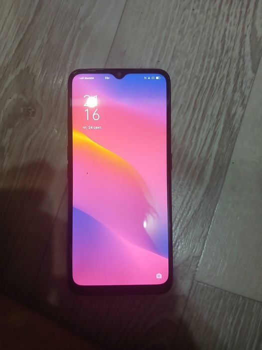 Oppo a5 2020 в хорошем состояние