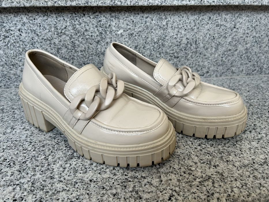 Pantofi cu talpa inalta / saboti cropp marimea 36