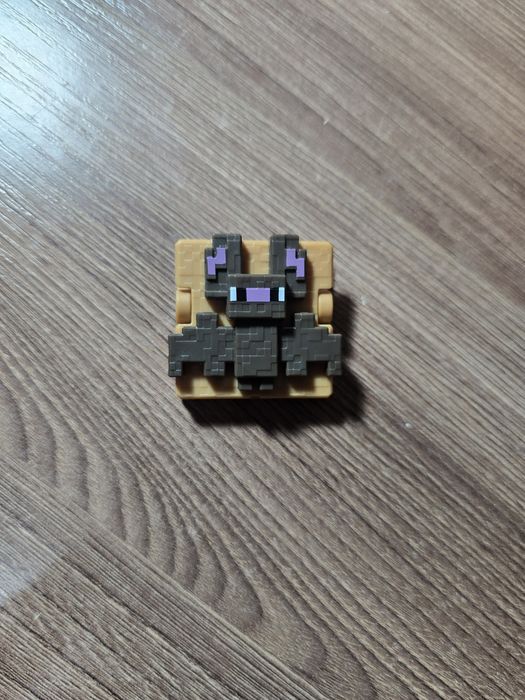 Фигурки киндер майкрафт