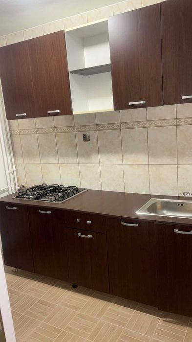 Proprietar Închiriez Garsonieră Zona Decebal