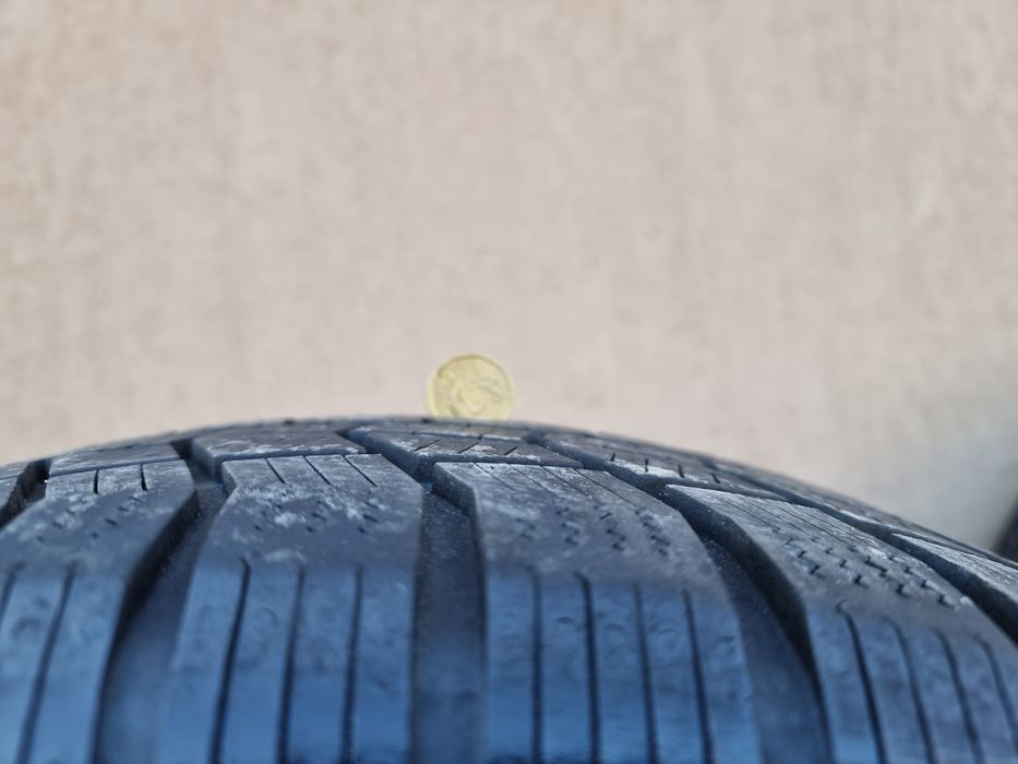 Оригинални Алуминиеви Джанти AUDI 17'цола със зимни гуми