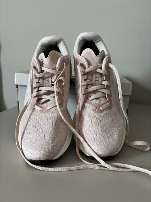 Дамски маратонки ASICS Dynablast 3, размер 39.5