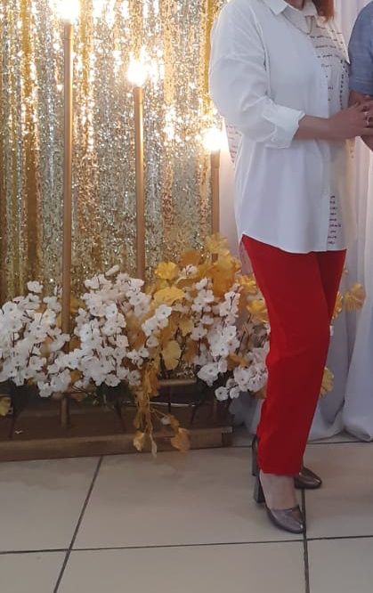 Продам     вечерний  двойка-костюм