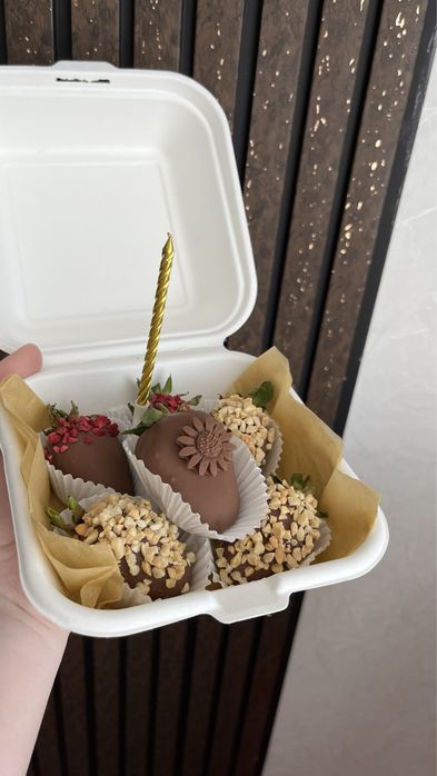 Бенто набор, Клубника в шоколаде