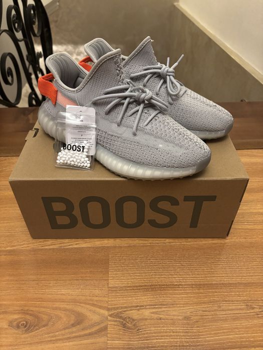 Yeezy 350 Tail Light