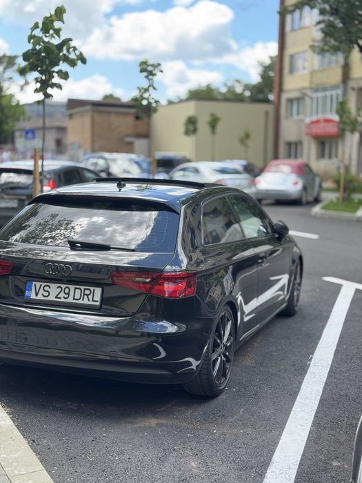 AUDI A3 2015