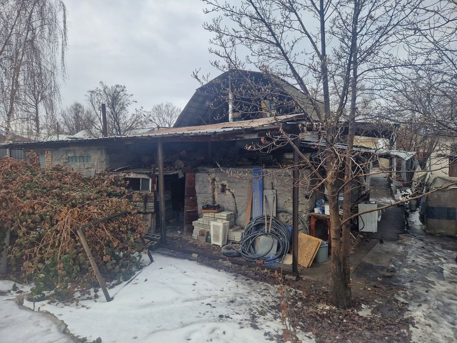 Отдам дом даром на разбор.