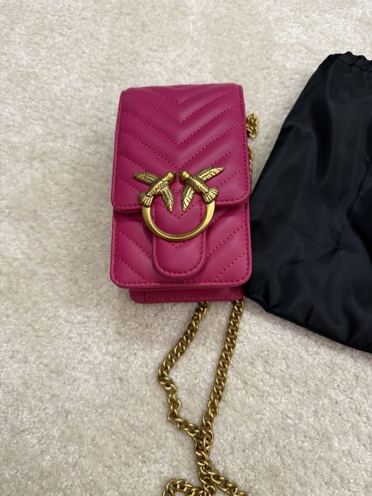 Чисто нова оригинална чанта Pinko love one chevron nappa leather case