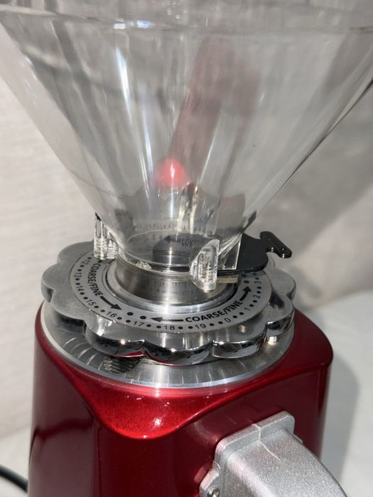 Кофемолка Viatto