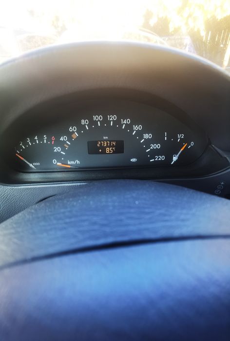 Vând Mercedes A class