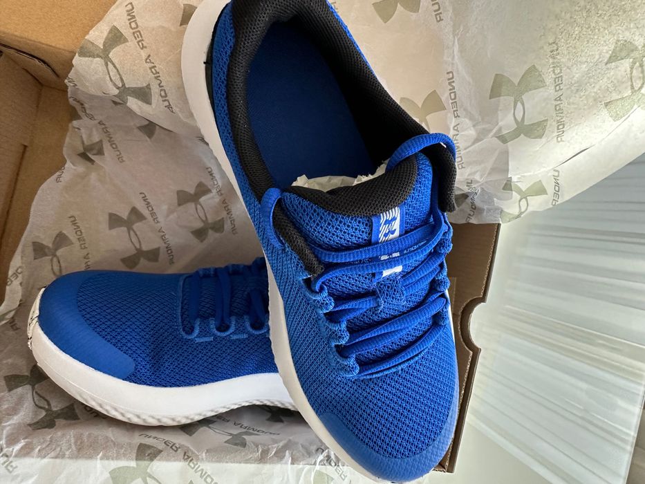 Маратонки Under armour 39 номер