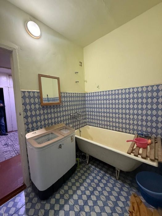 Сдаётся 2 комнатная квартира в Алмалыке.