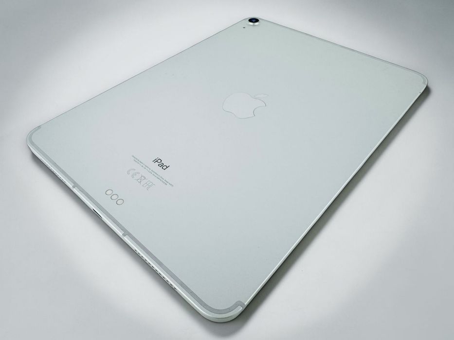 Apple iPad Air 4 256GB WiFi + Cellular Silver Перфектен! Гаранция!