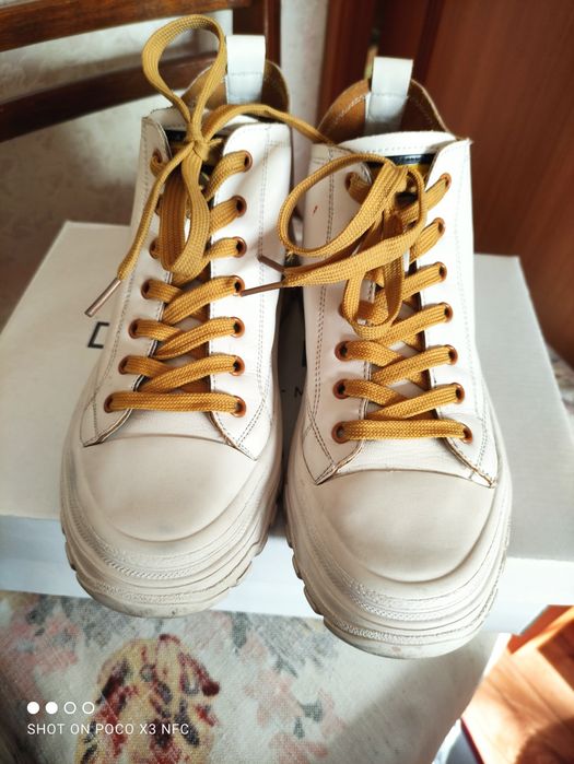 Обувь разная осень