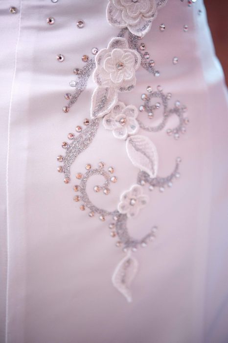 rochie mireasa superba M