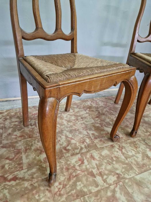 Два броя трапезни столове бял дъб в стил "ЛУИ XV"