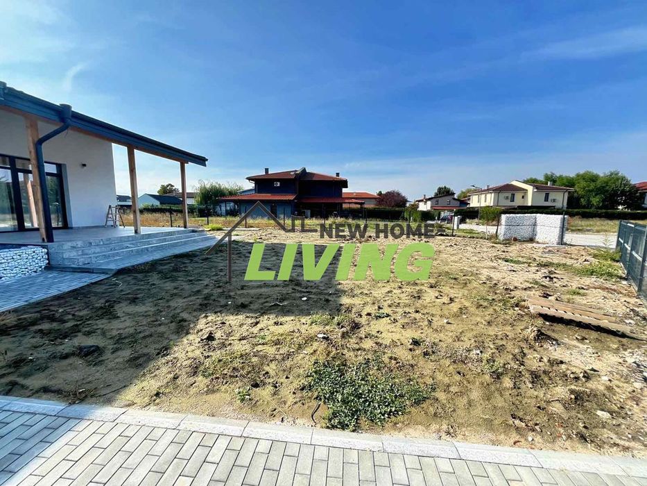 Продава се Къща в с. Радиново, Област Пловдив - 175 кв.м за 1880 €/кв.м - Снимка #2