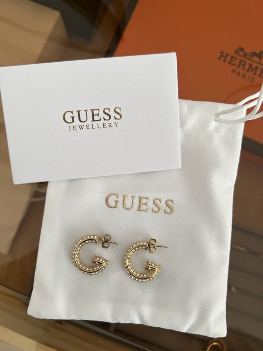 Обеци Guess чисто нови
