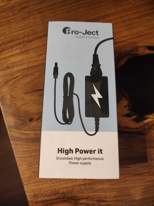 Pro-Ject High Power it захранване за грамофони, 15v