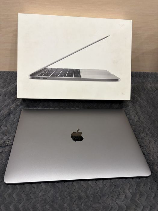 MacBooc Pro 13-inche 2017