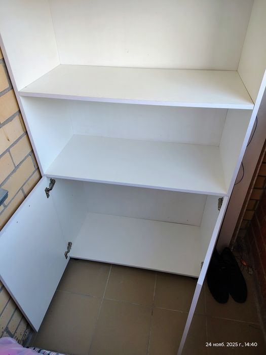 Продам шкаф для торговли