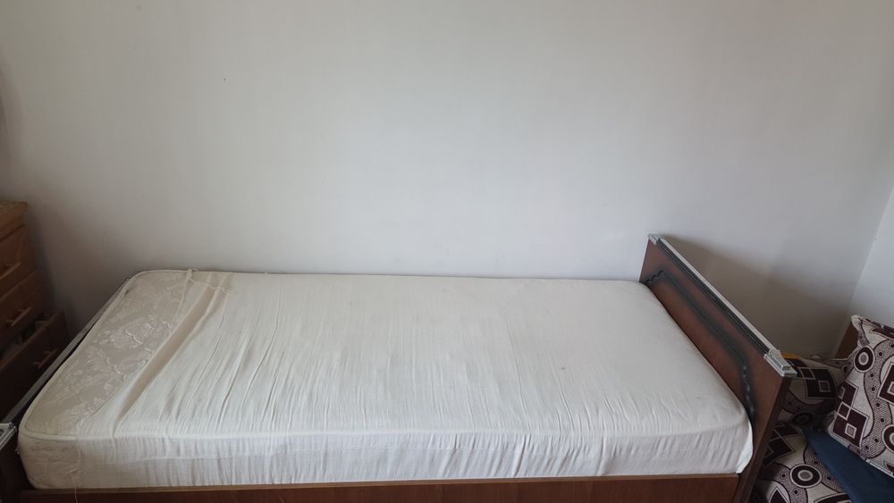 Продается кровать