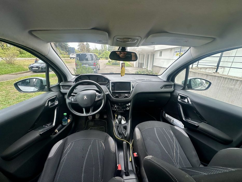 Peugeot 208 1.4 hdi