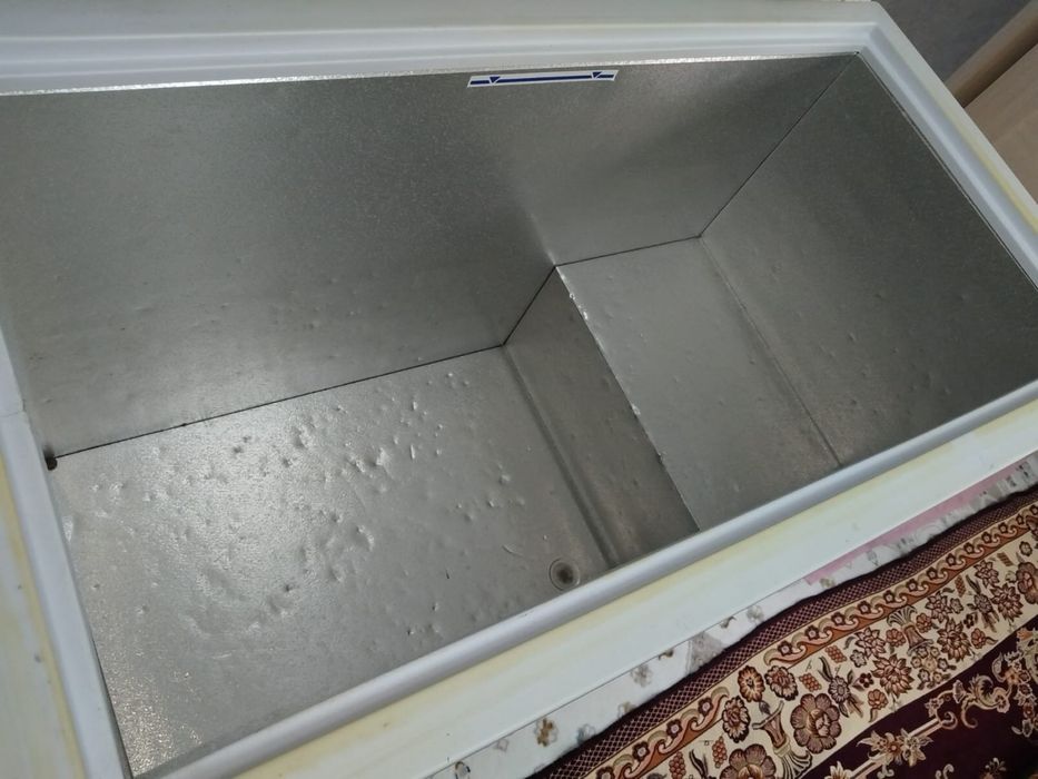 Продам морозильник